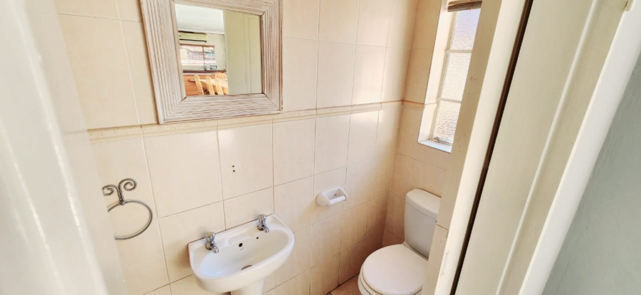 6 Bedroom Property for Sale in Northam Limpopo