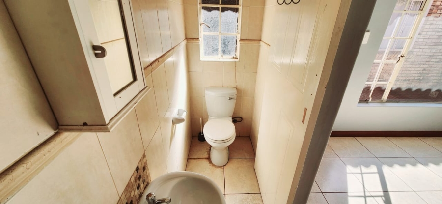 6 Bedroom Property for Sale in Northam Limpopo