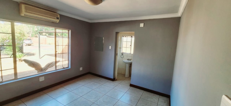 6 Bedroom Property for Sale in Northam Limpopo