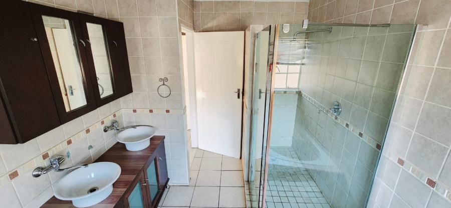 6 Bedroom Property for Sale in Northam Limpopo