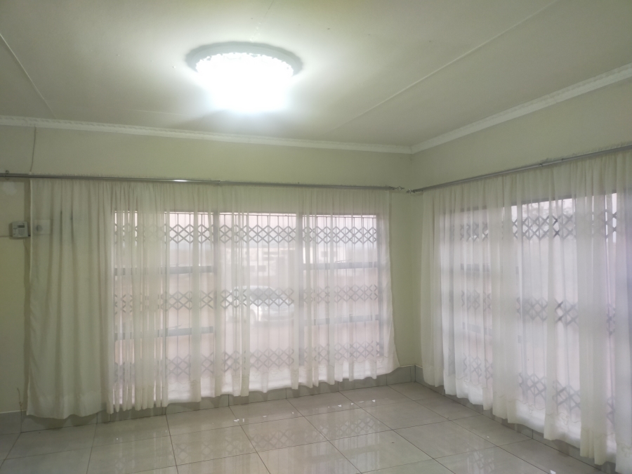 4 Bedroom Property for Sale in Mulenzhe Limpopo