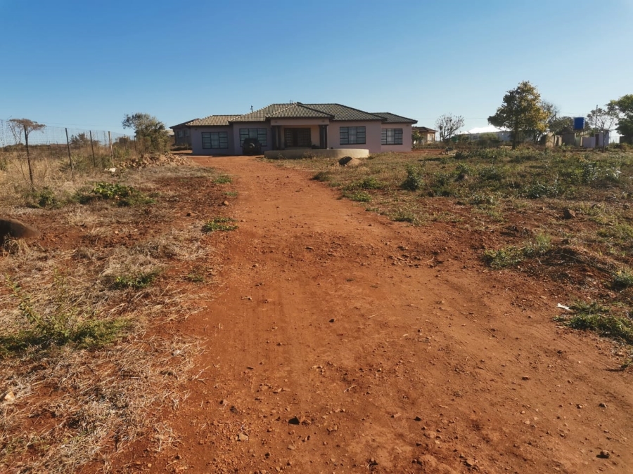 4 Bedroom Property for Sale in Mulenzhe Limpopo