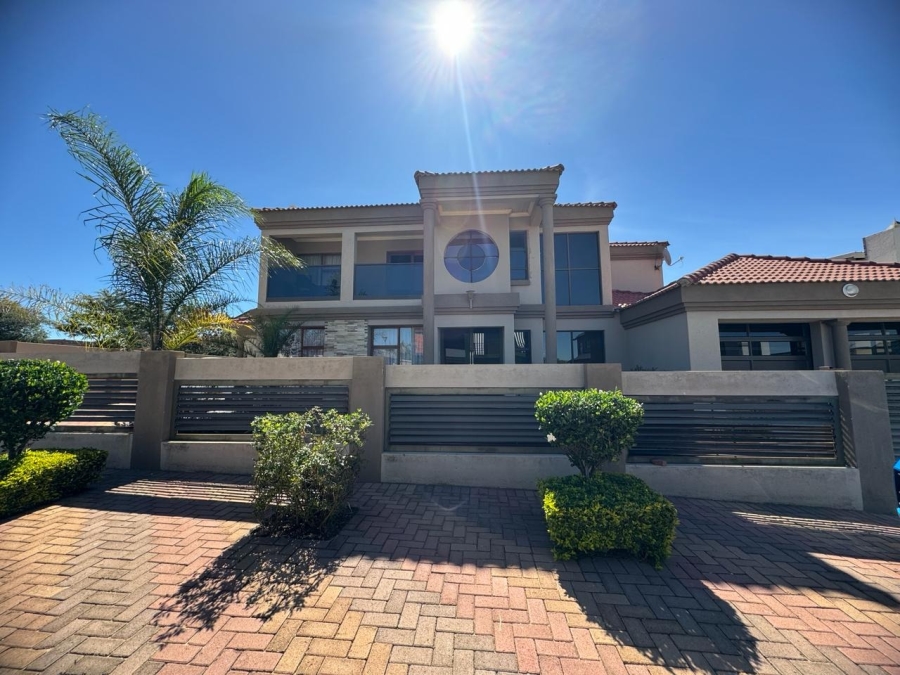 4 Bedroom Property for Sale in Woodhill Estate Limpopo