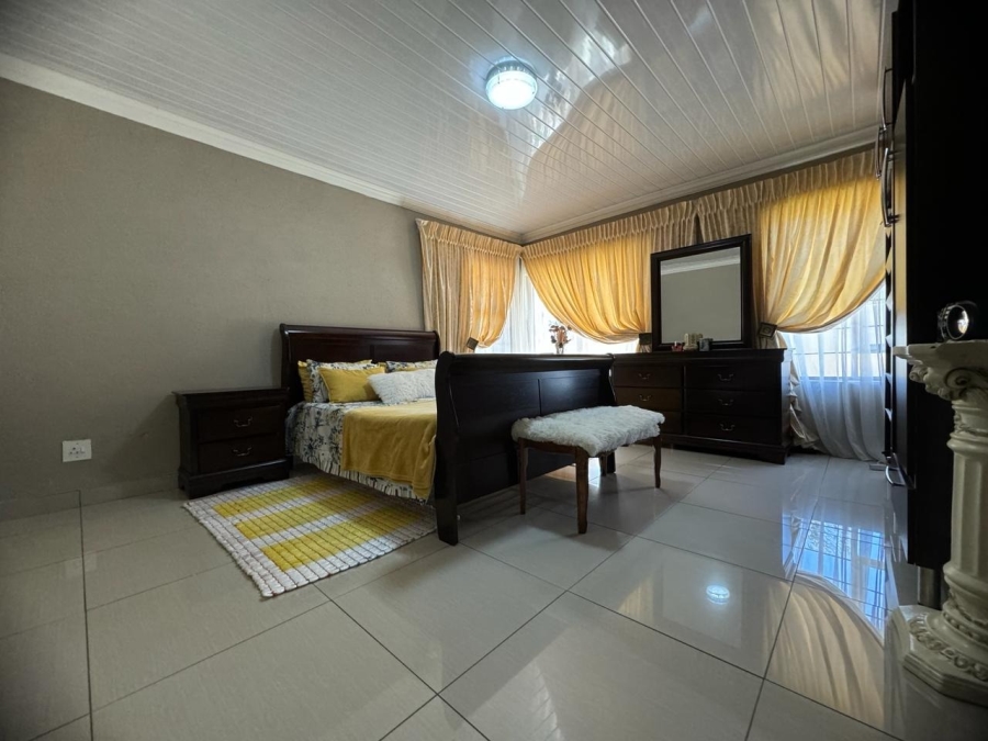 4 Bedroom Property for Sale in Woodhill Estate Limpopo