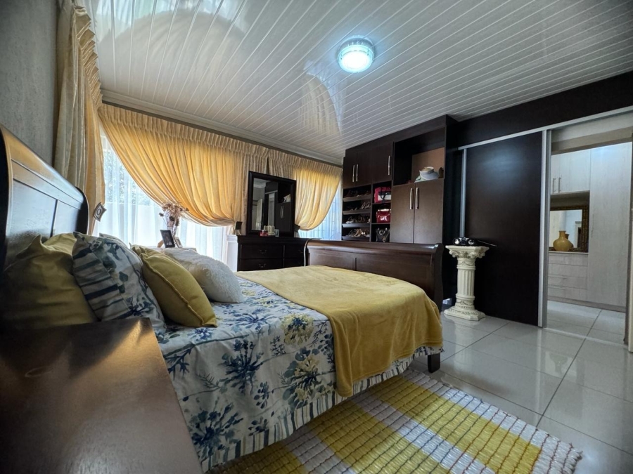 4 Bedroom Property for Sale in Woodhill Estate Limpopo