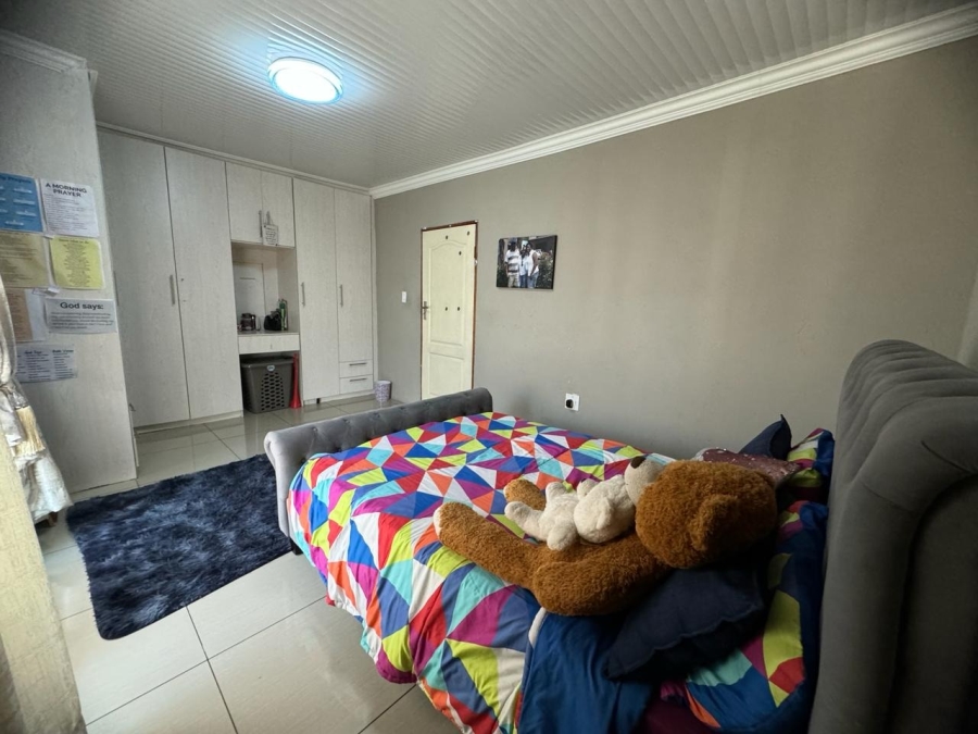 4 Bedroom Property for Sale in Woodhill Estate Limpopo