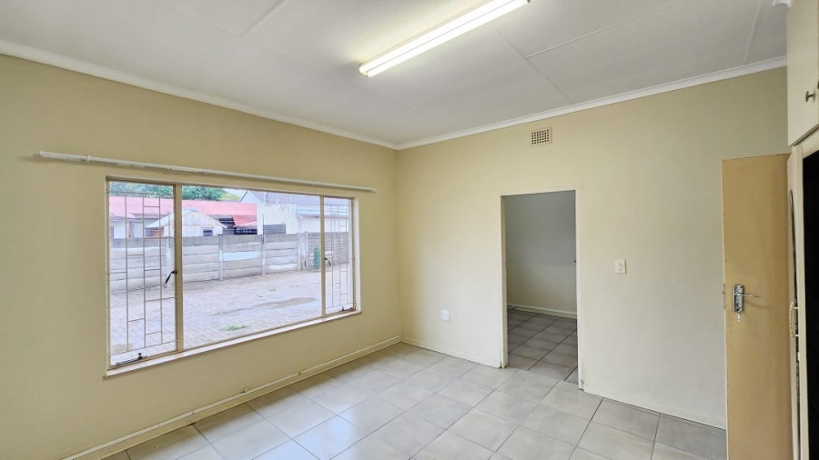 To Let Commercial Property for Rent in Polokwane Central Limpopo