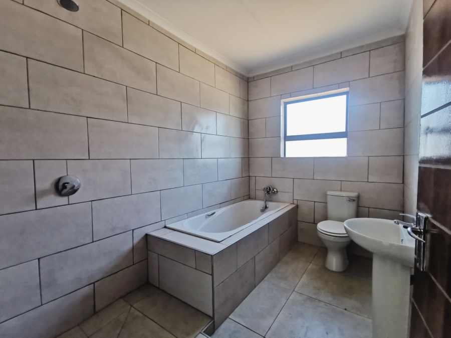 3 Bedroom Property for Sale in Bendor Limpopo
