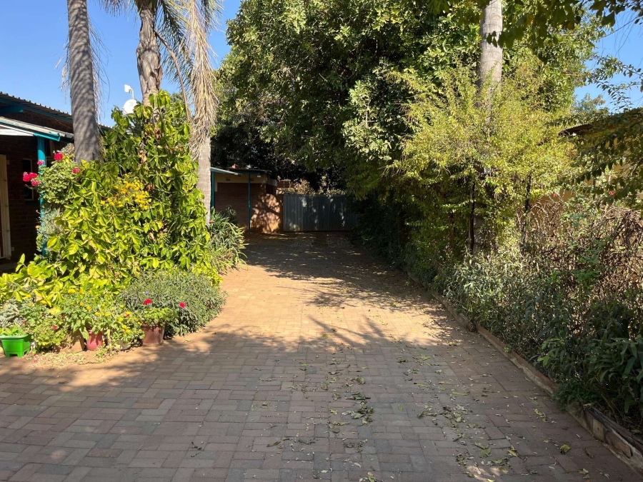 2 Bedroom Property for Sale in Phola Park Limpopo