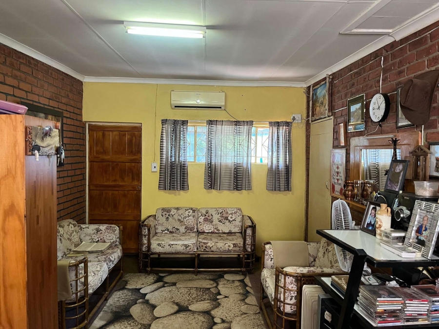 2 Bedroom Property for Sale in Phola Park Limpopo