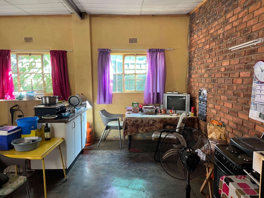2 Bedroom Property for Sale in Phola Park Limpopo