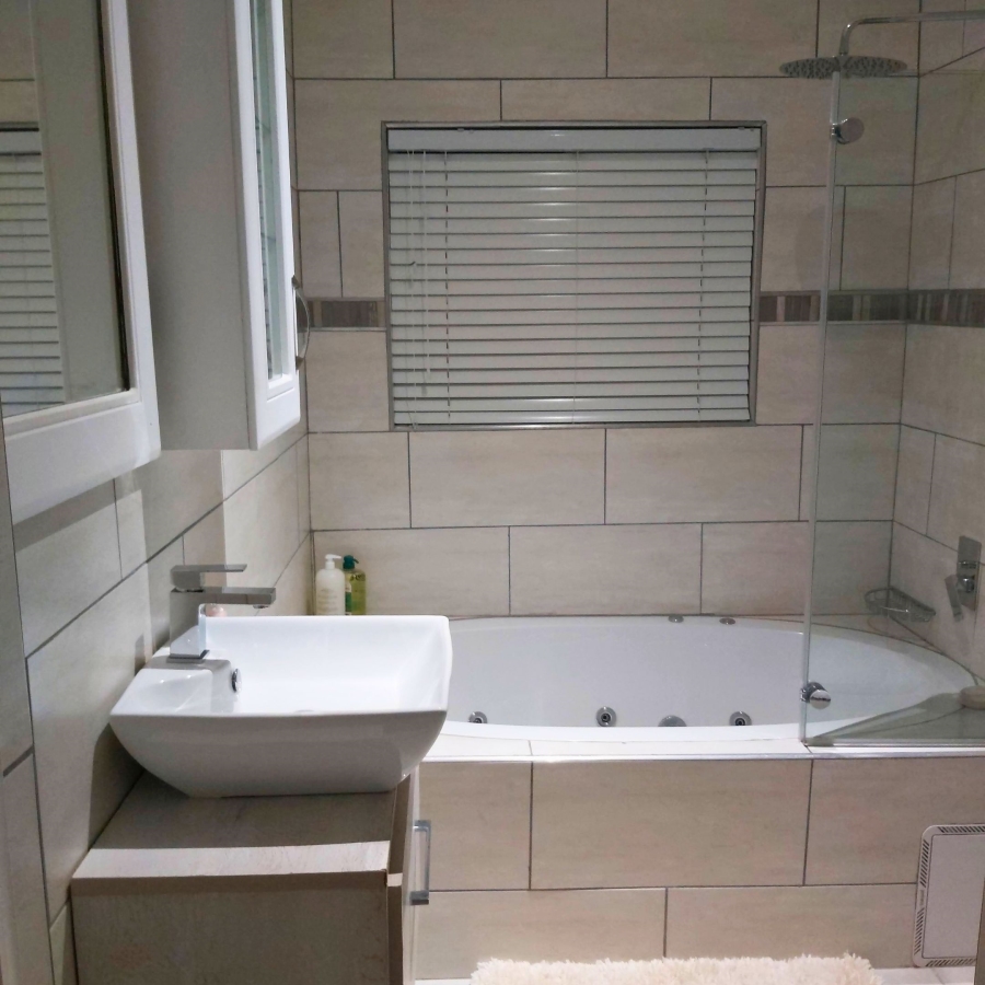 3 Bedroom Property for Sale in Thornhill Limpopo