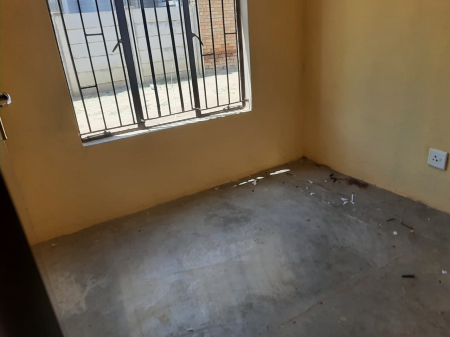 To Let 3 Bedroom Property for Rent in Madiba Park Limpopo