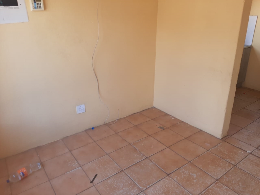 To Let 3 Bedroom Property for Rent in Madiba Park Limpopo
