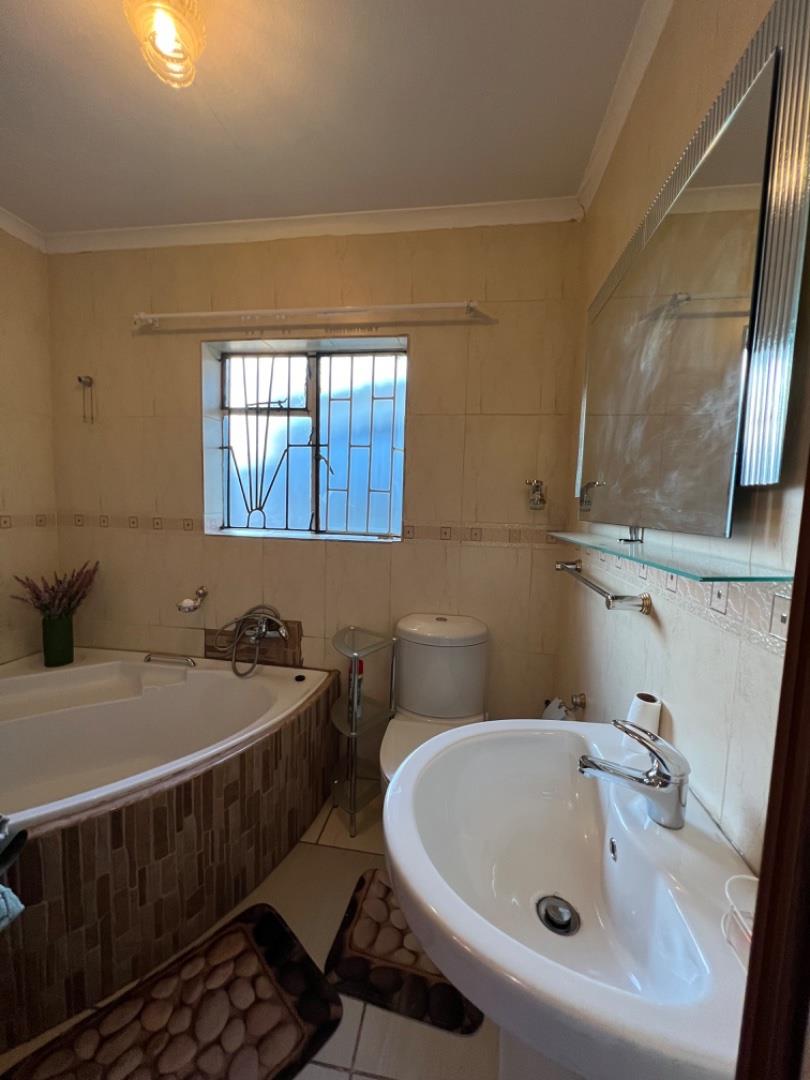 3 Bedroom Property for Sale in Westenburg Limpopo