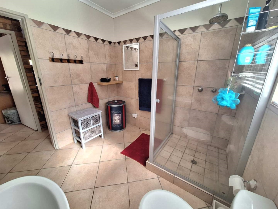 3 Bedroom Property for Sale in Leeupoort Limpopo