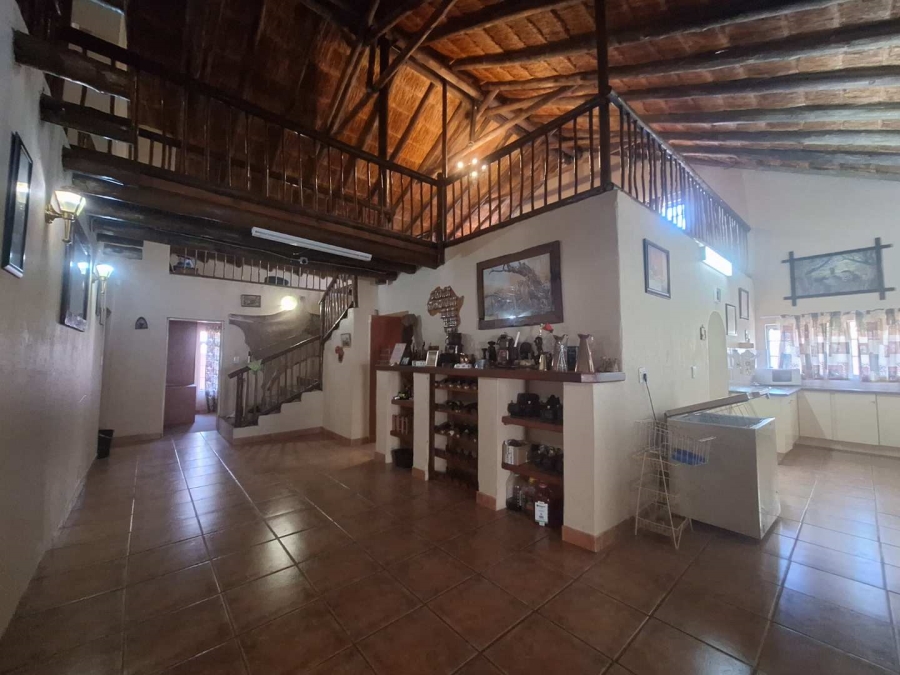 To Let 4 Bedroom Property for Rent in Leeupoort Limpopo