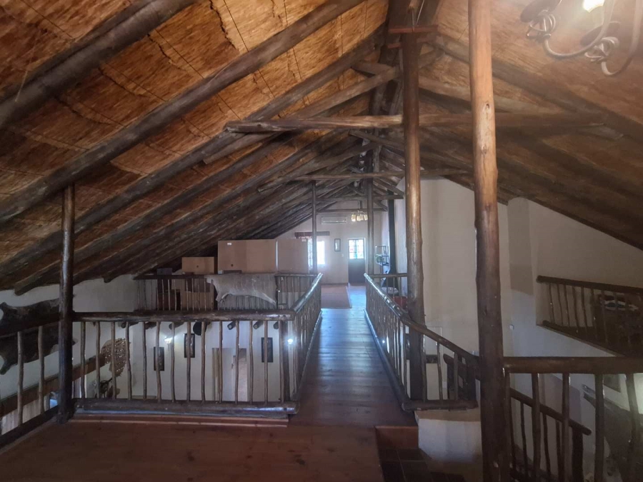 To Let 4 Bedroom Property for Rent in Leeupoort Limpopo