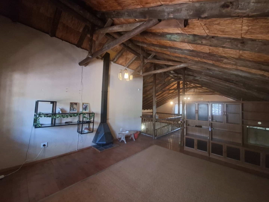 To Let 4 Bedroom Property for Rent in Leeupoort Limpopo