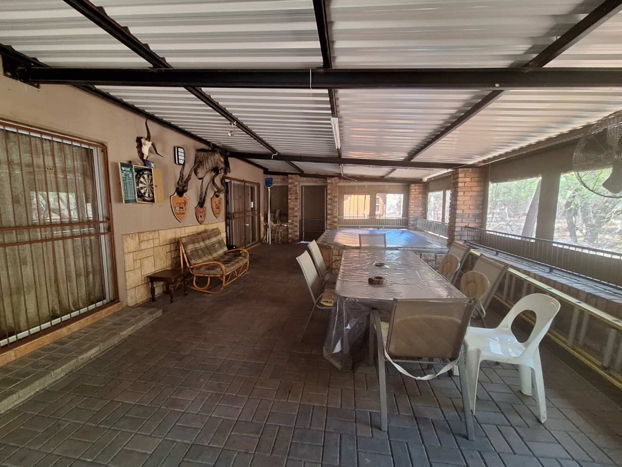 To Let 4 Bedroom Property for Rent in Leeupoort Limpopo