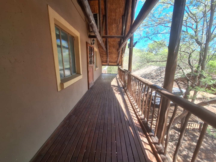 To Let 4 Bedroom Property for Rent in Leeupoort Limpopo