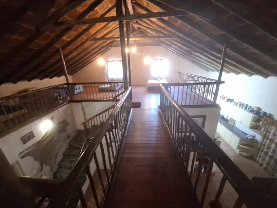 To Let 4 Bedroom Property for Rent in Leeupoort Limpopo