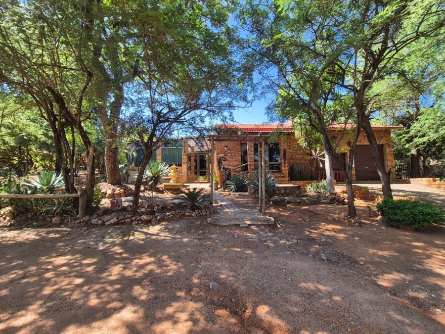 2 Bedroom Property for Sale in Leeupoort Limpopo