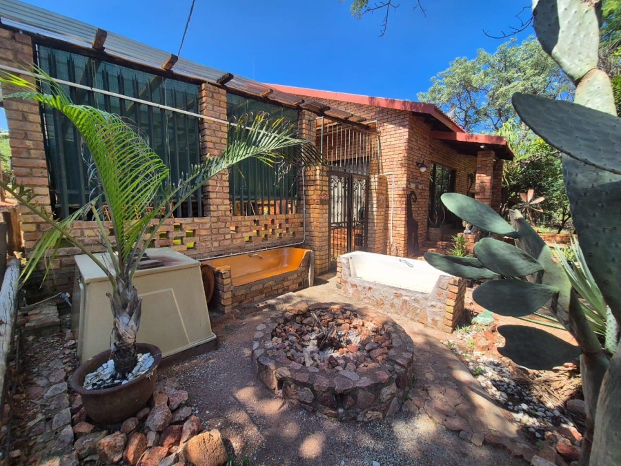 2 Bedroom Property for Sale in Leeupoort Limpopo