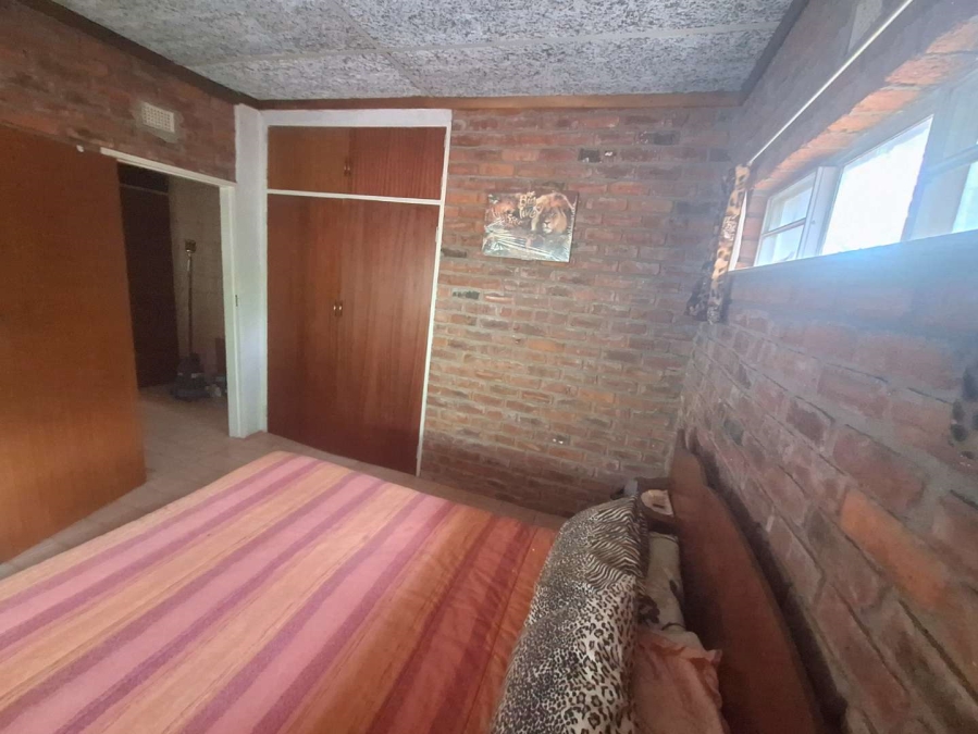 2 Bedroom Property for Sale in Leeupoort Limpopo