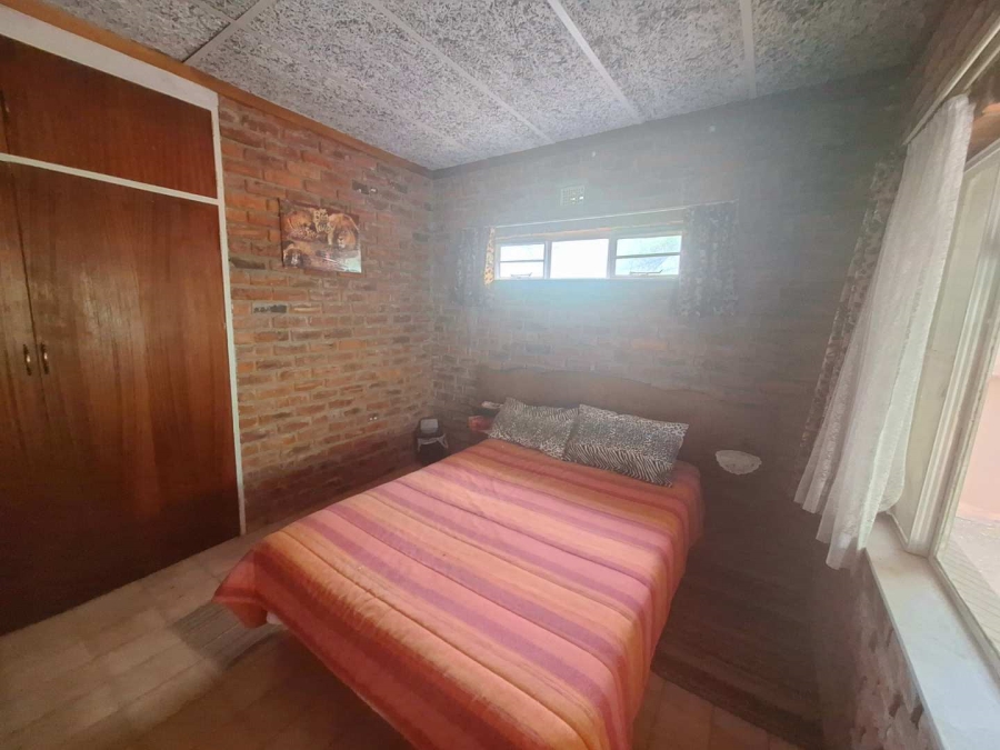 2 Bedroom Property for Sale in Leeupoort Limpopo