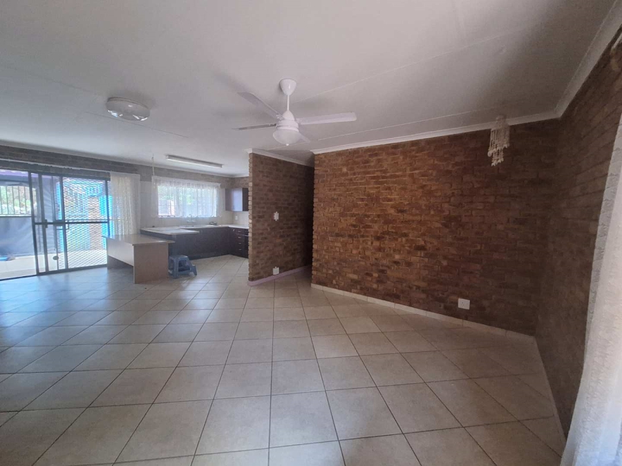 3 Bedroom Property for Sale in Leeupoort Limpopo