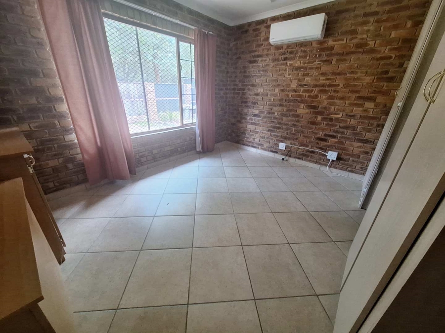 3 Bedroom Property for Sale in Leeupoort Limpopo