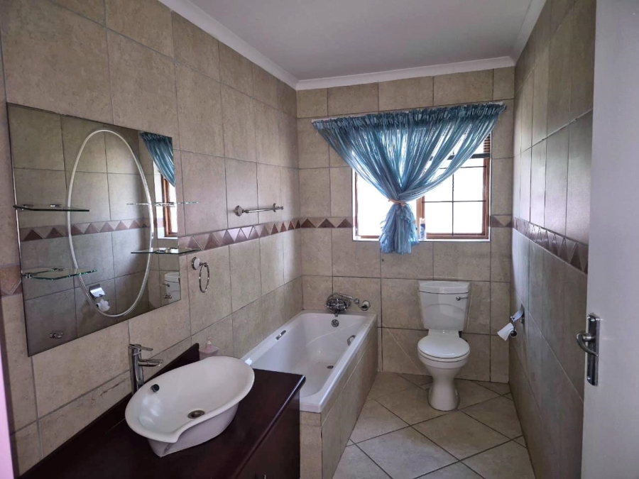 3 Bedroom Property for Sale in Leeupoort Limpopo