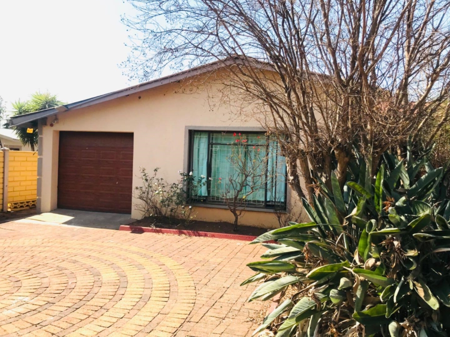 8 Bedroom Property for Sale in Polokwane Central Limpopo