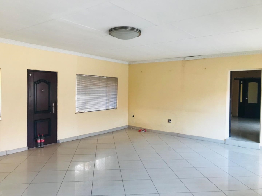 8 Bedroom Property for Sale in Polokwane Central Limpopo