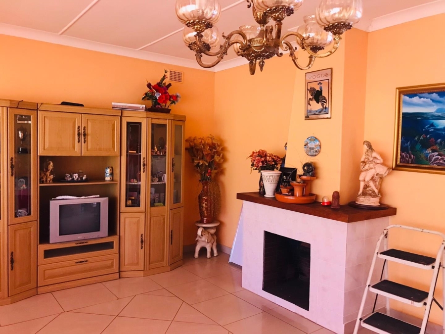 8 Bedroom Property for Sale in Polokwane Central Limpopo