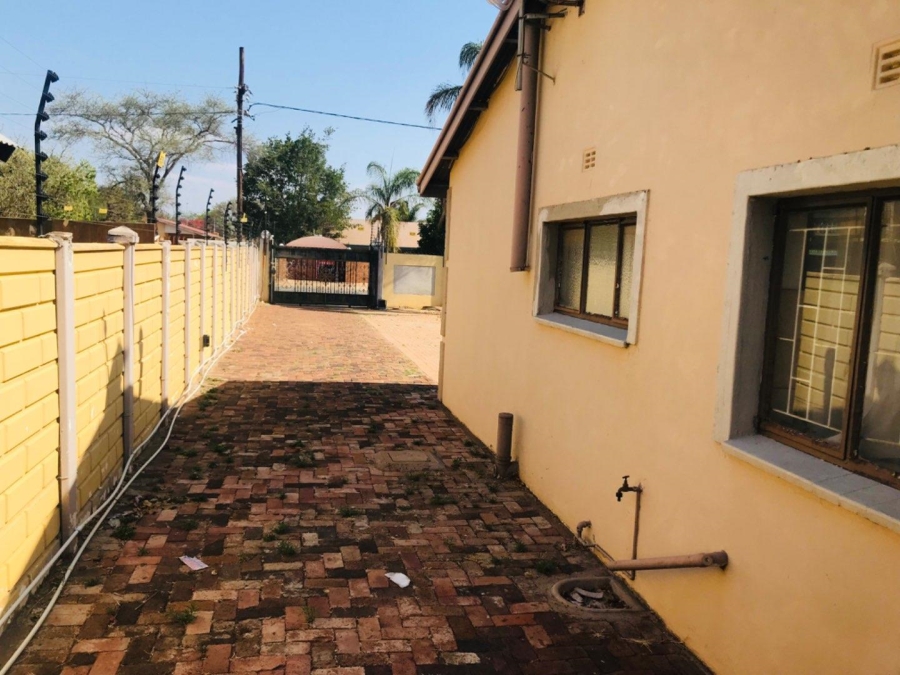 8 Bedroom Property for Sale in Polokwane Central Limpopo