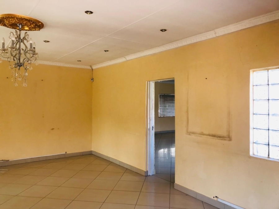 8 Bedroom Property for Sale in Polokwane Central Limpopo