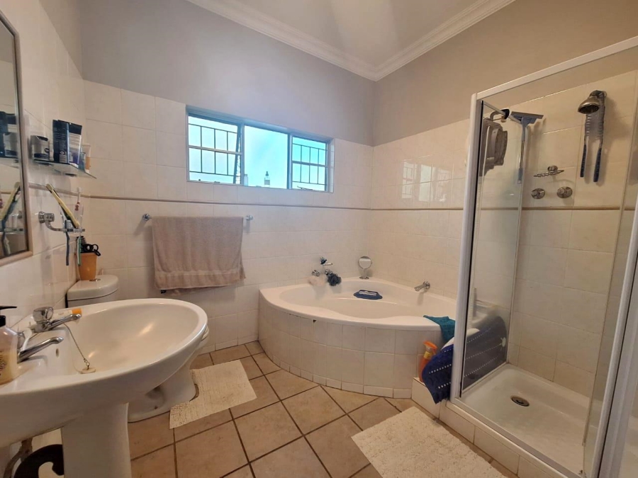 3 Bedroom Property for Sale in Leeupoort Limpopo