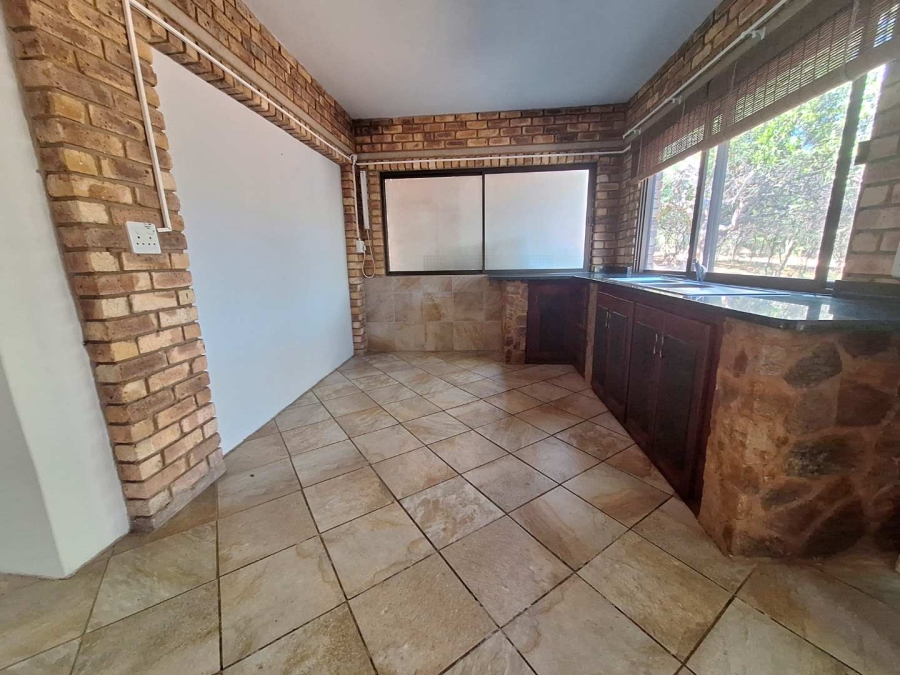 2 Bedroom Property for Sale in Leeupoort Limpopo