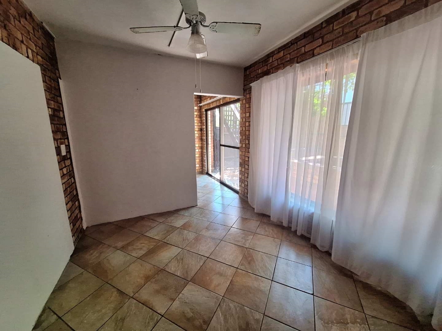 2 Bedroom Property for Sale in Leeupoort Limpopo