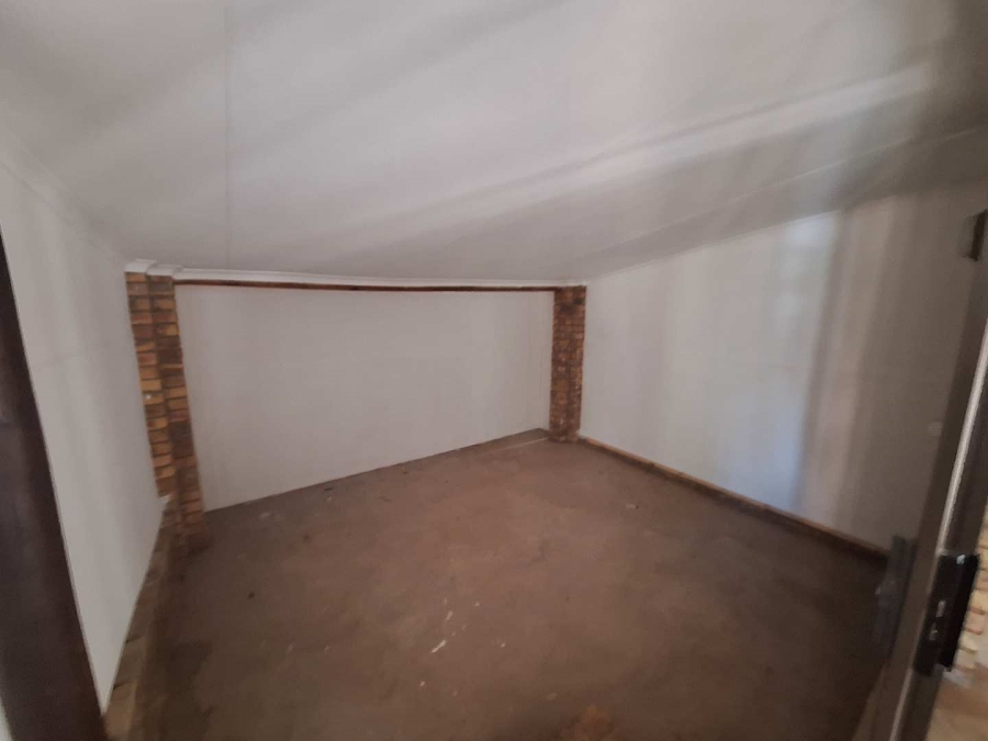 2 Bedroom Property for Sale in Leeupoort Limpopo