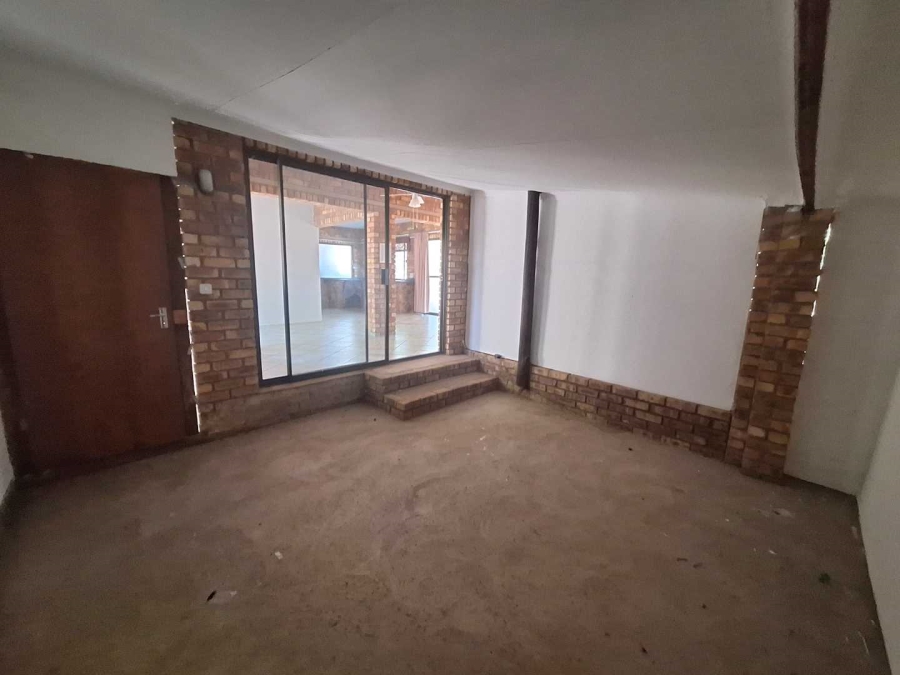 2 Bedroom Property for Sale in Leeupoort Limpopo