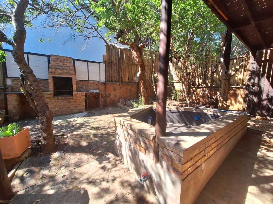 2 Bedroom Property for Sale in Leeupoort Limpopo
