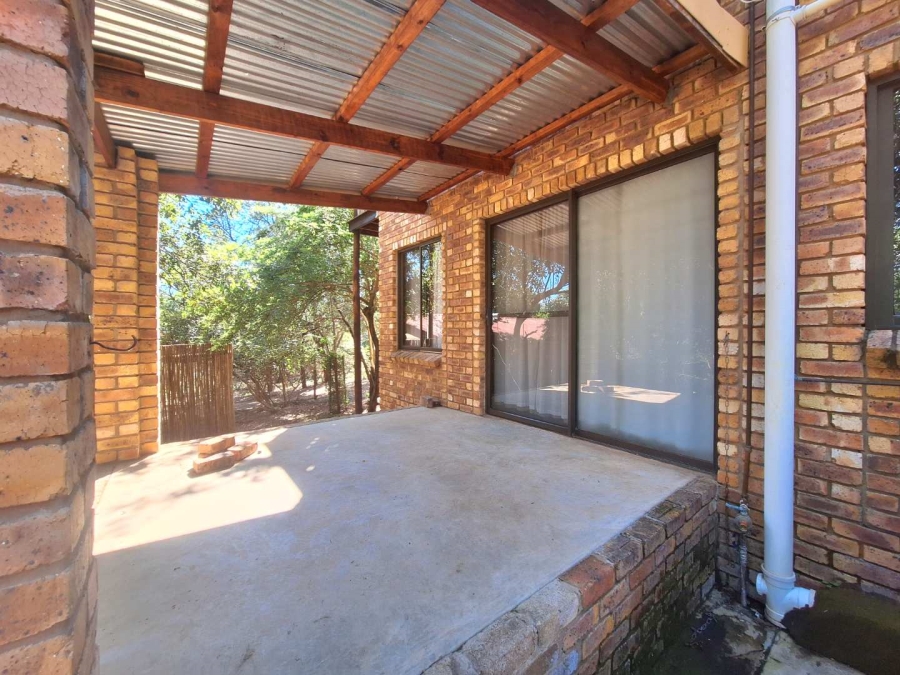 2 Bedroom Property for Sale in Leeupoort Limpopo