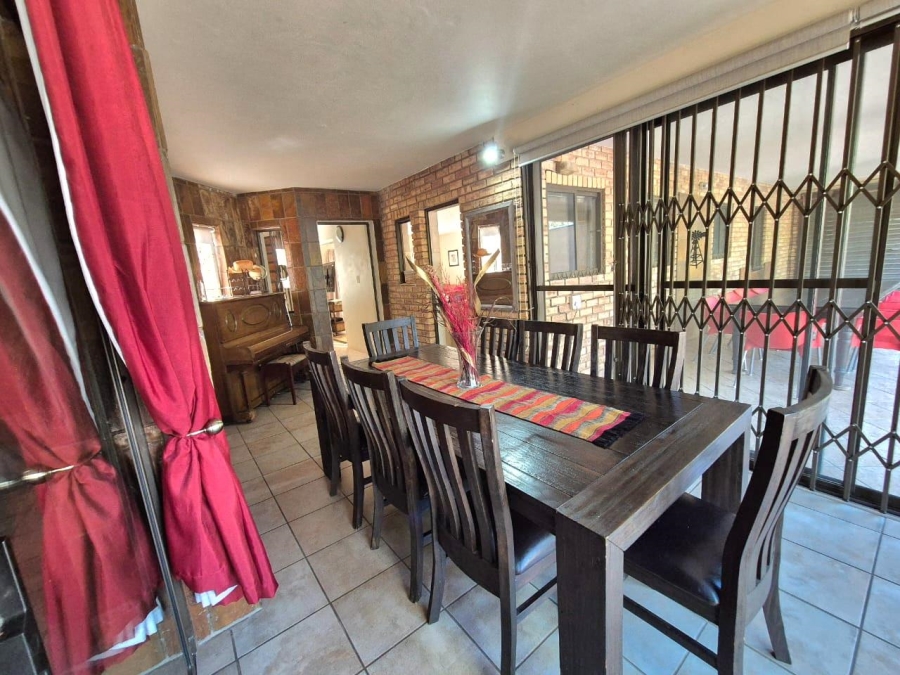 4 Bedroom Property for Sale in Leeupoort Limpopo