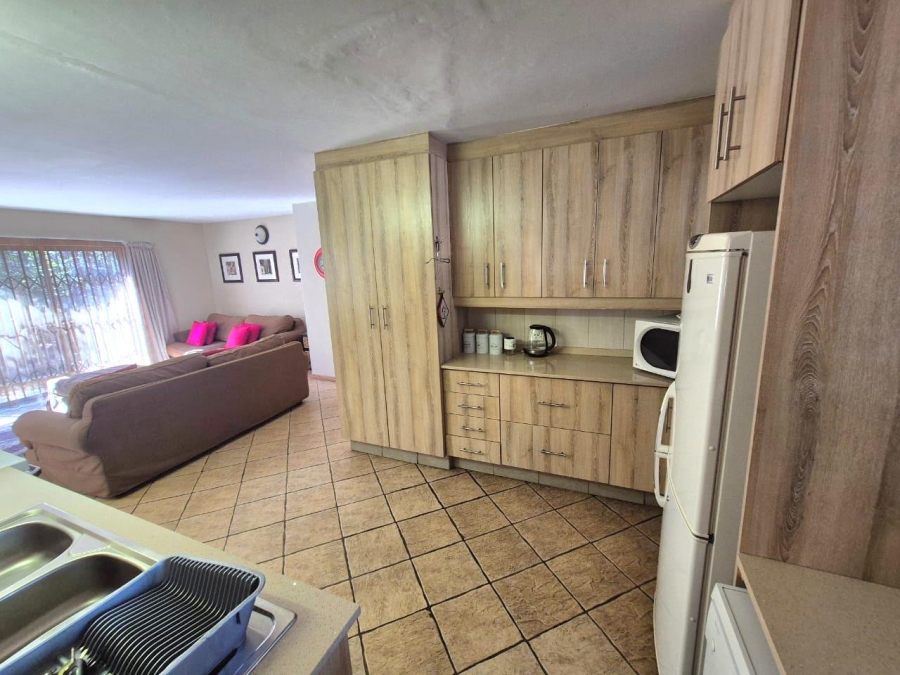 4 Bedroom Property for Sale in Leeupoort Limpopo