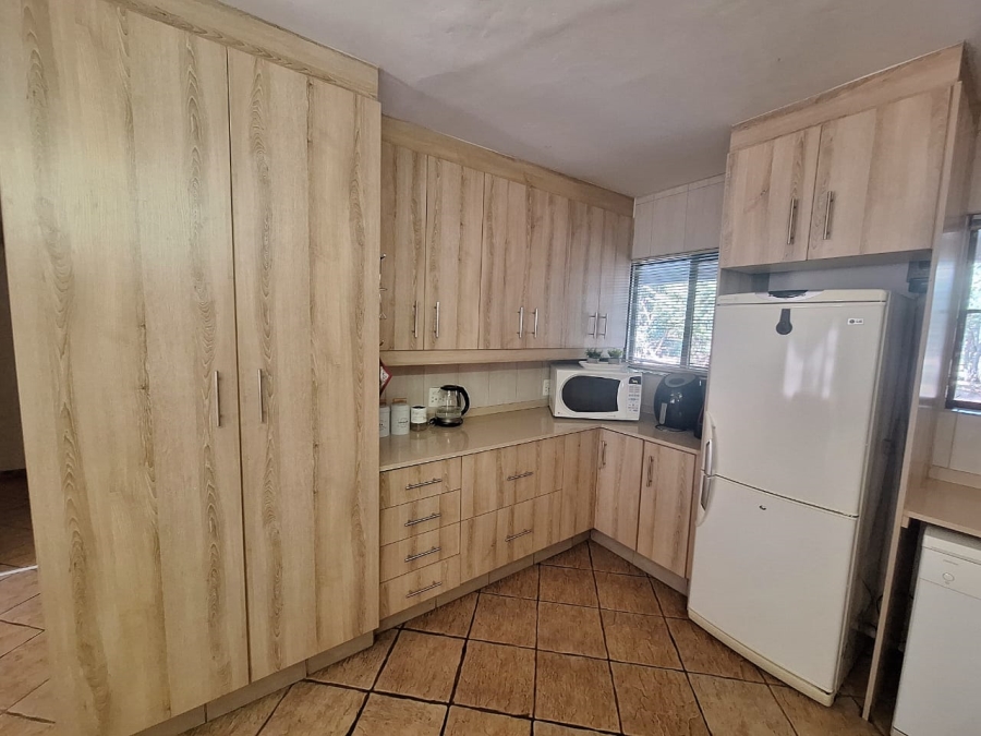4 Bedroom Property for Sale in Leeupoort Limpopo