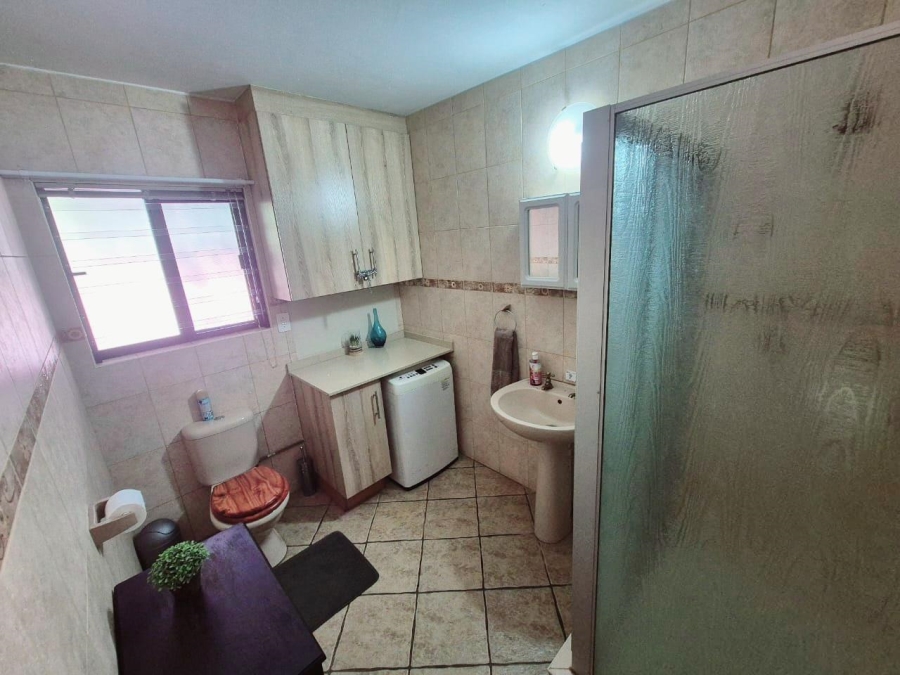 4 Bedroom Property for Sale in Leeupoort Limpopo