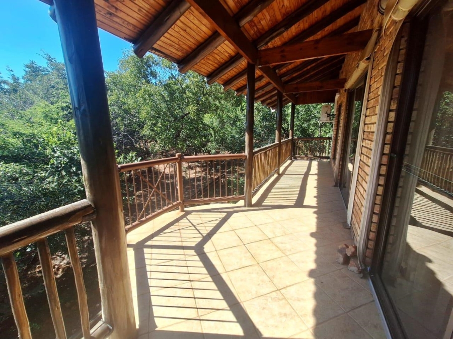 4 Bedroom Property for Sale in Leeupoort Limpopo